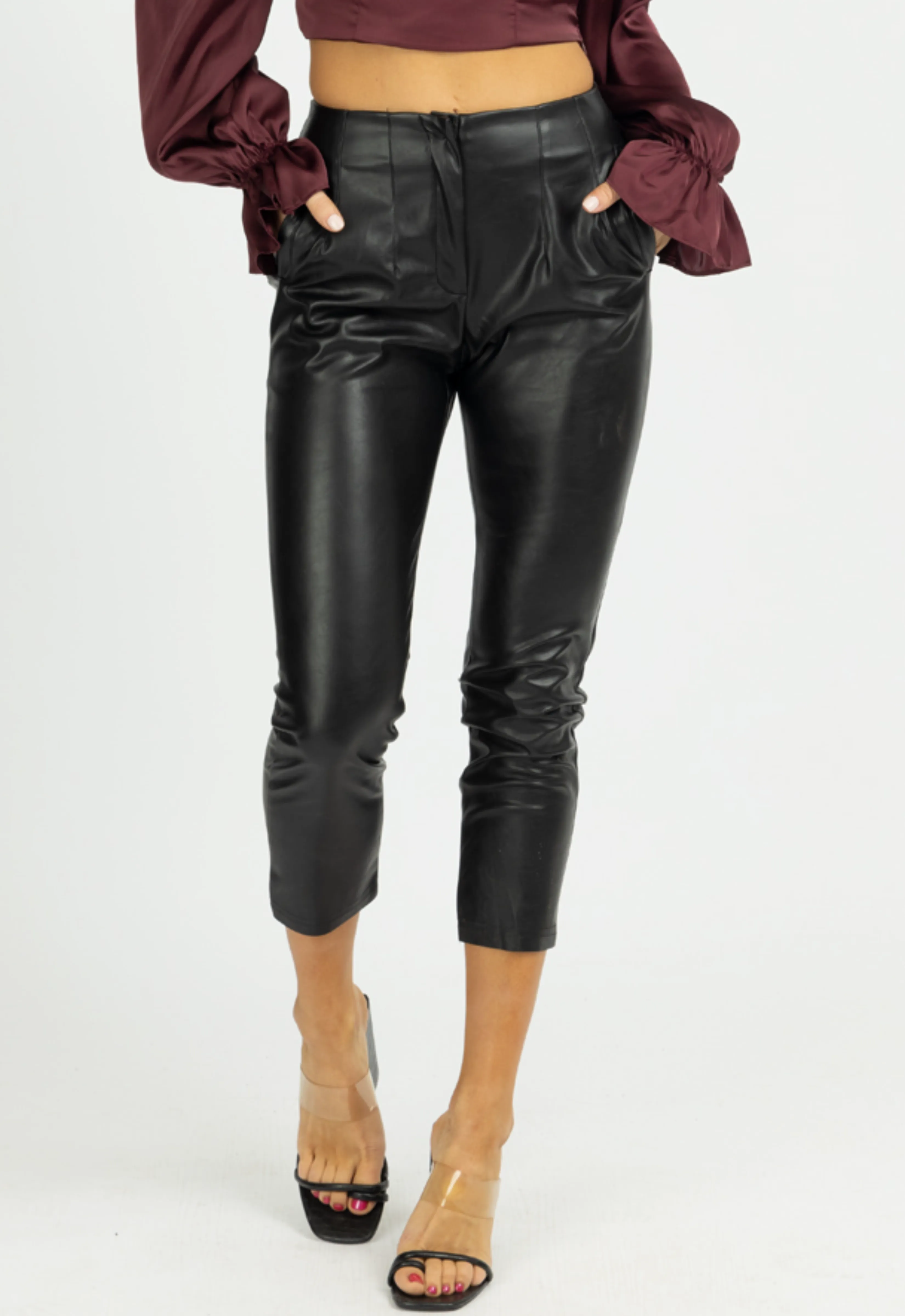 BLACK PLEATED HIGH RISE PANTS