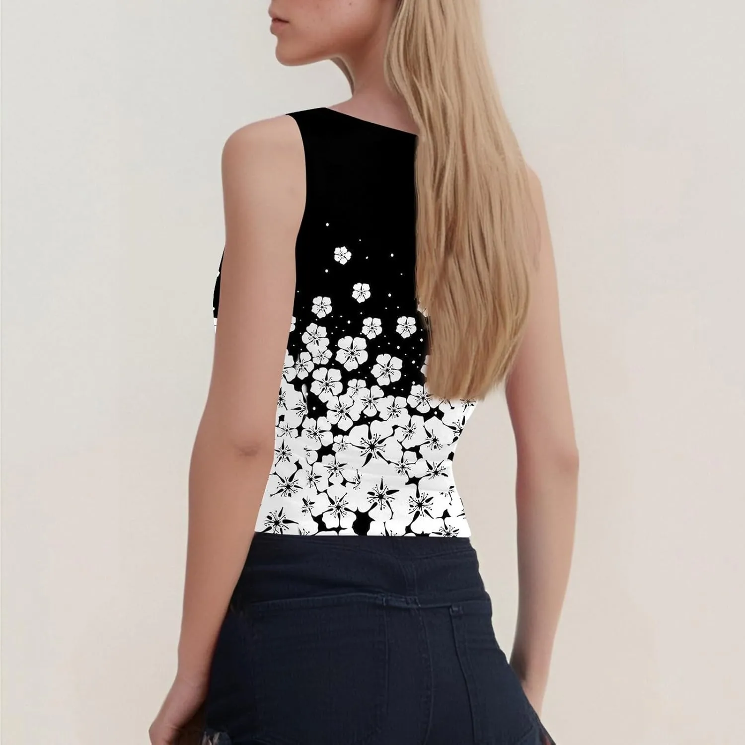Tank Tops for Women 2025 Summer Slim Crew Neck Sleeveless Camisole Floral Hawaiian Beach Outfit
